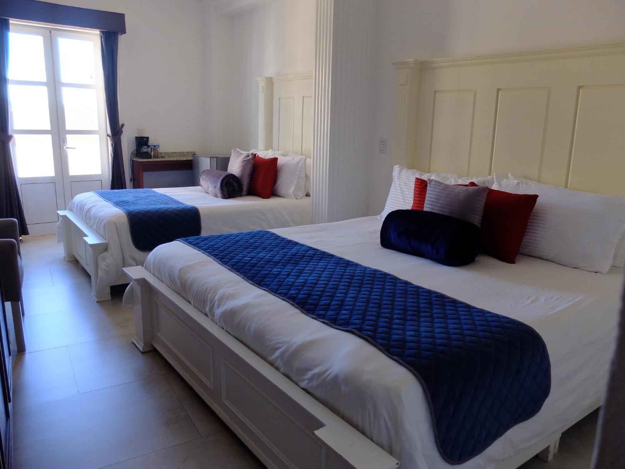 Hotel Estancia Real 테파티틀란 데 모렐로스 외부 사진